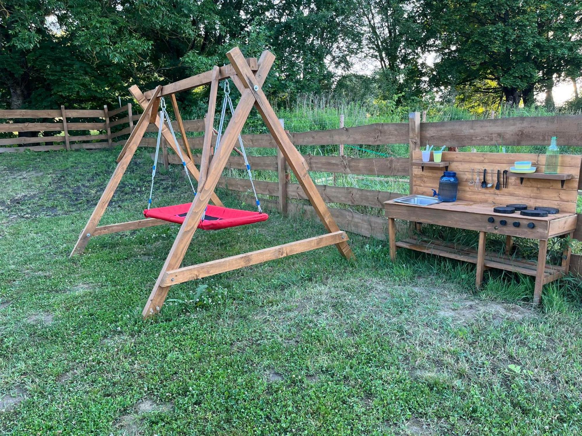Zielona Chatka Nad Sapina Pozezdrze Buitenkant foto